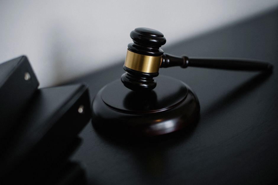 How bridging finance can win you the property at auction